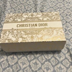 Christian Dior box